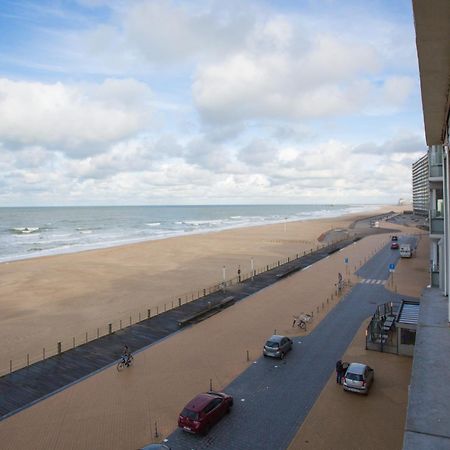 Bright Apartment With Sea View Ostende Kültér fotó